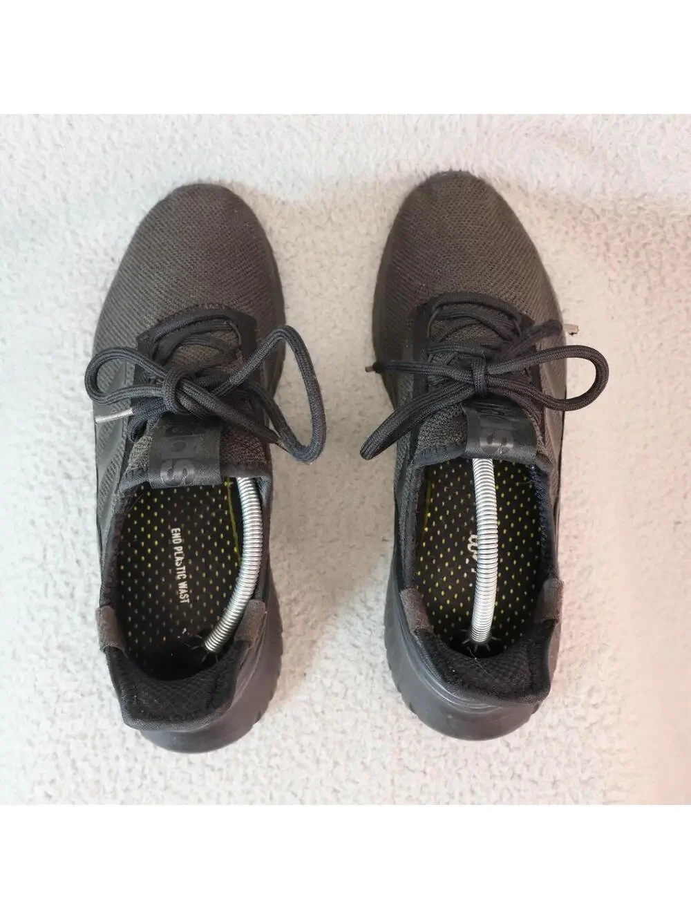 Adidas US 12 / UK 11.5 Black Athletic Shoes GUC h00279